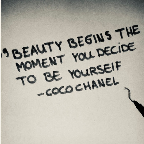 Meet your Posher, Kim - Picture 2 of 4